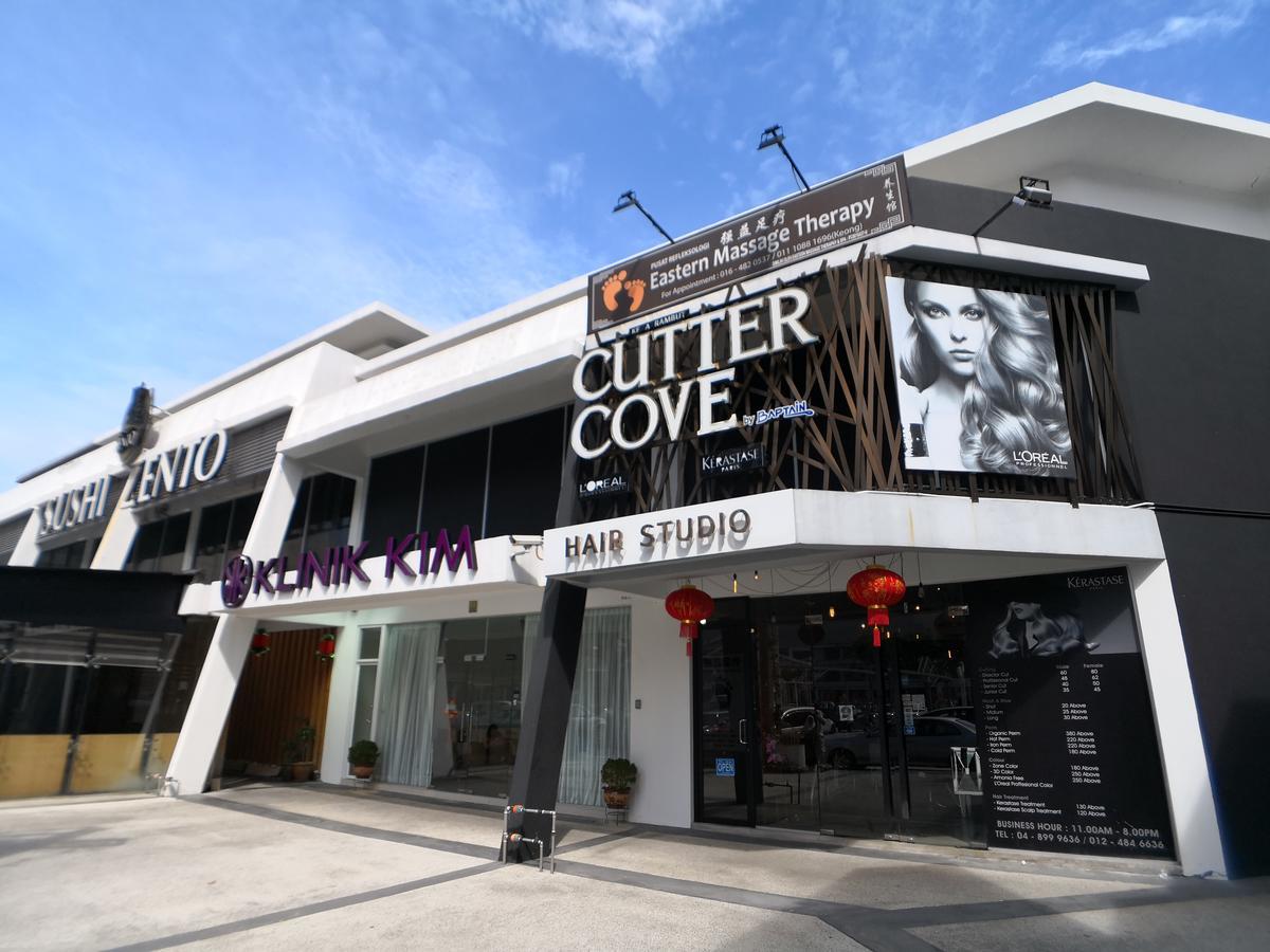 The Landmark Seaview Gurney George Town Exterior photo